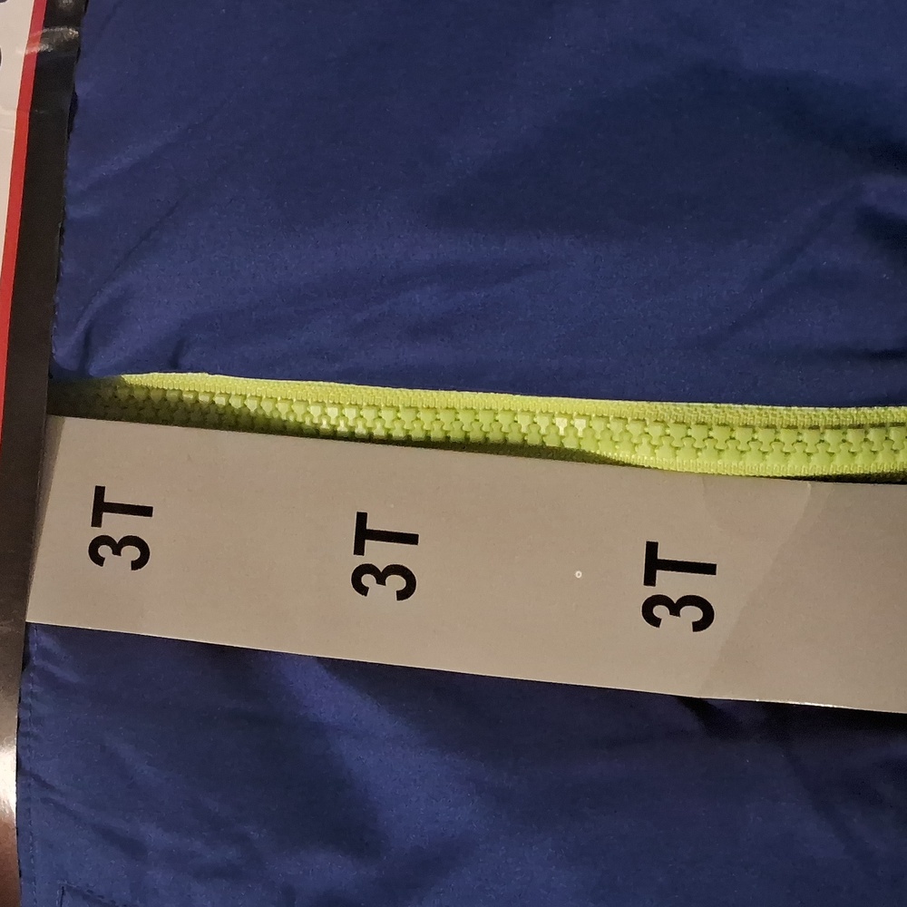 Spyder Kids' Snowsuit in Blue and Green/Size::3T-Super Cute๐๐ FIRM!!! - Picture 11 of 12